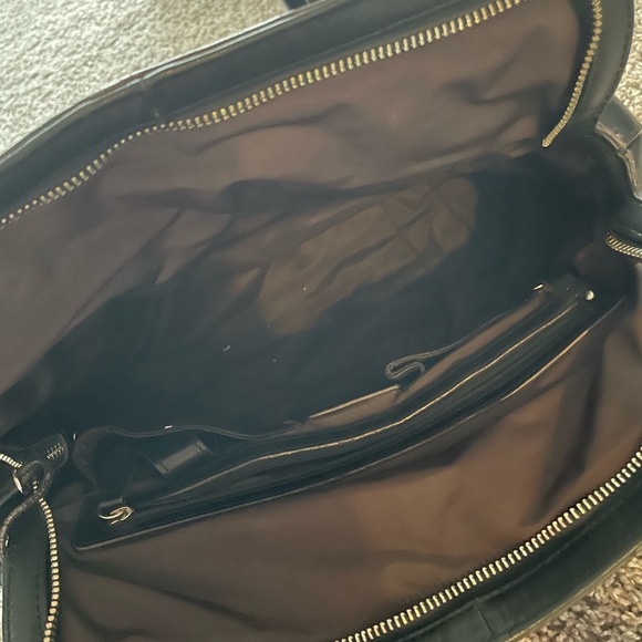 Cole Haan, 💯 leather bag, black with duster - Picture 3 of 4